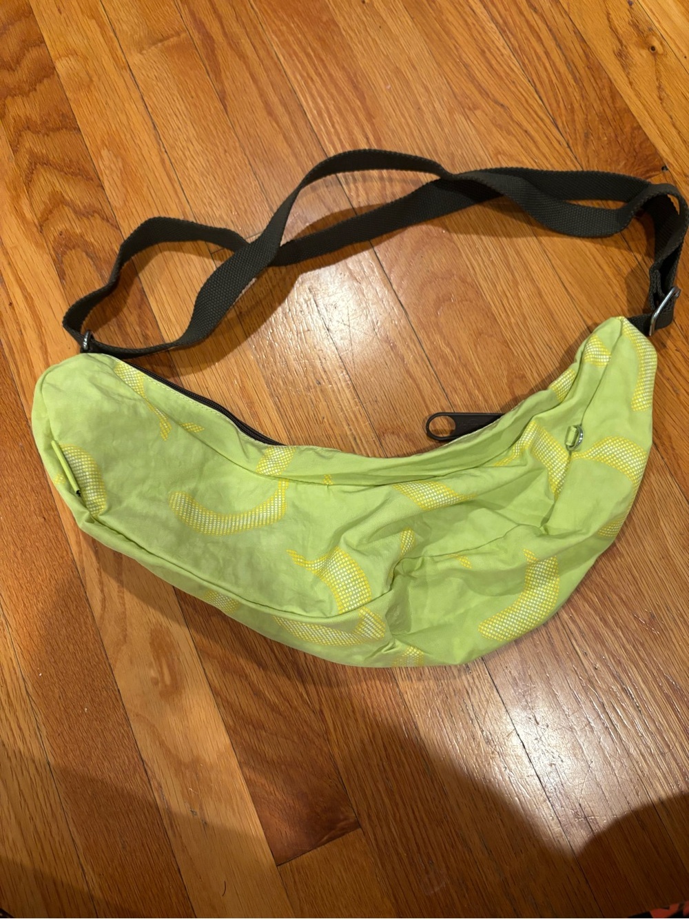 New Kipling banana lime green bag